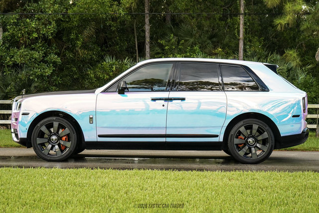 Used 2020 Rolls-Royce Cullinan AWD/4WD image 3