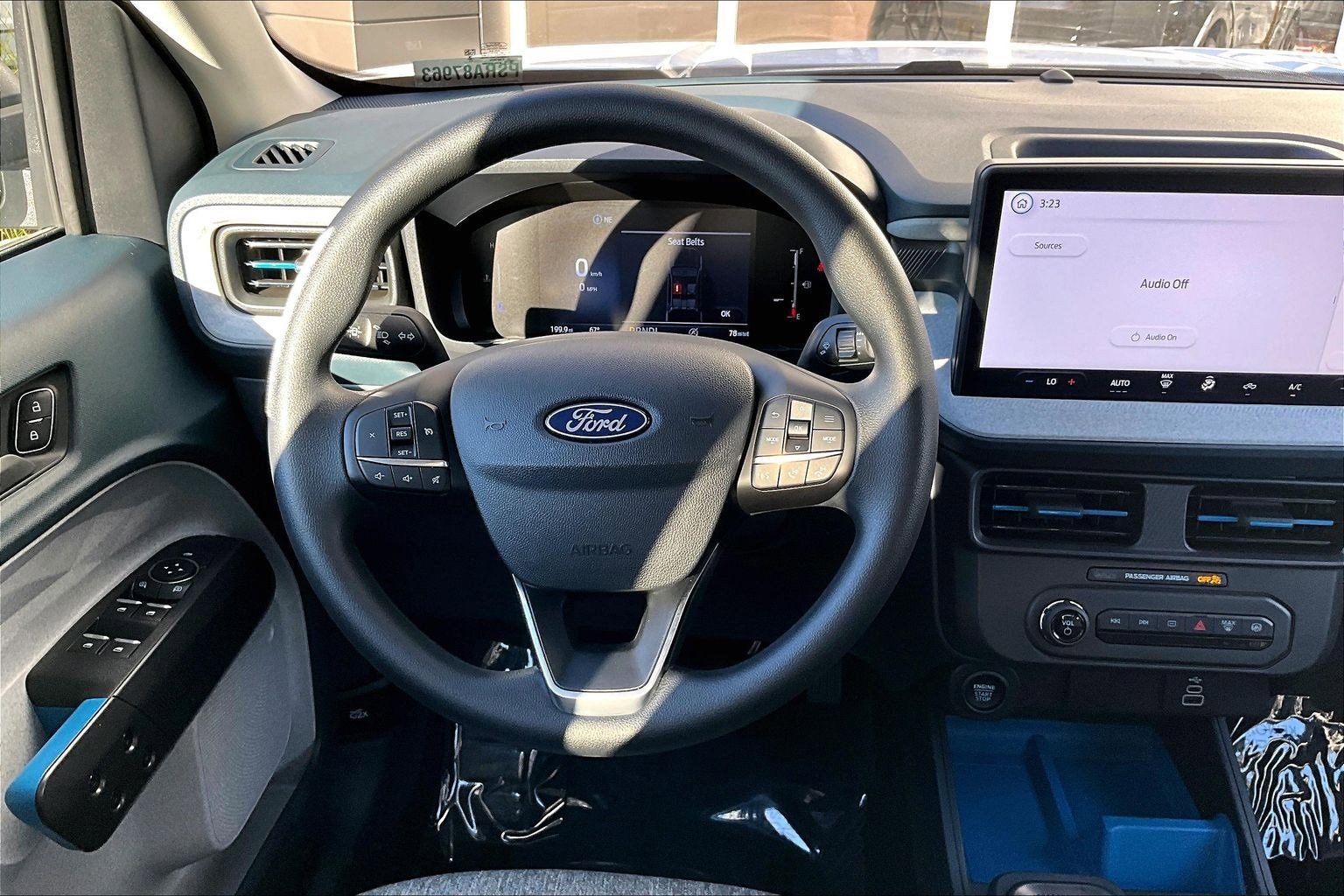 Used 2025 Ford Maverick XLT w/ Equipment Group 302A image 5