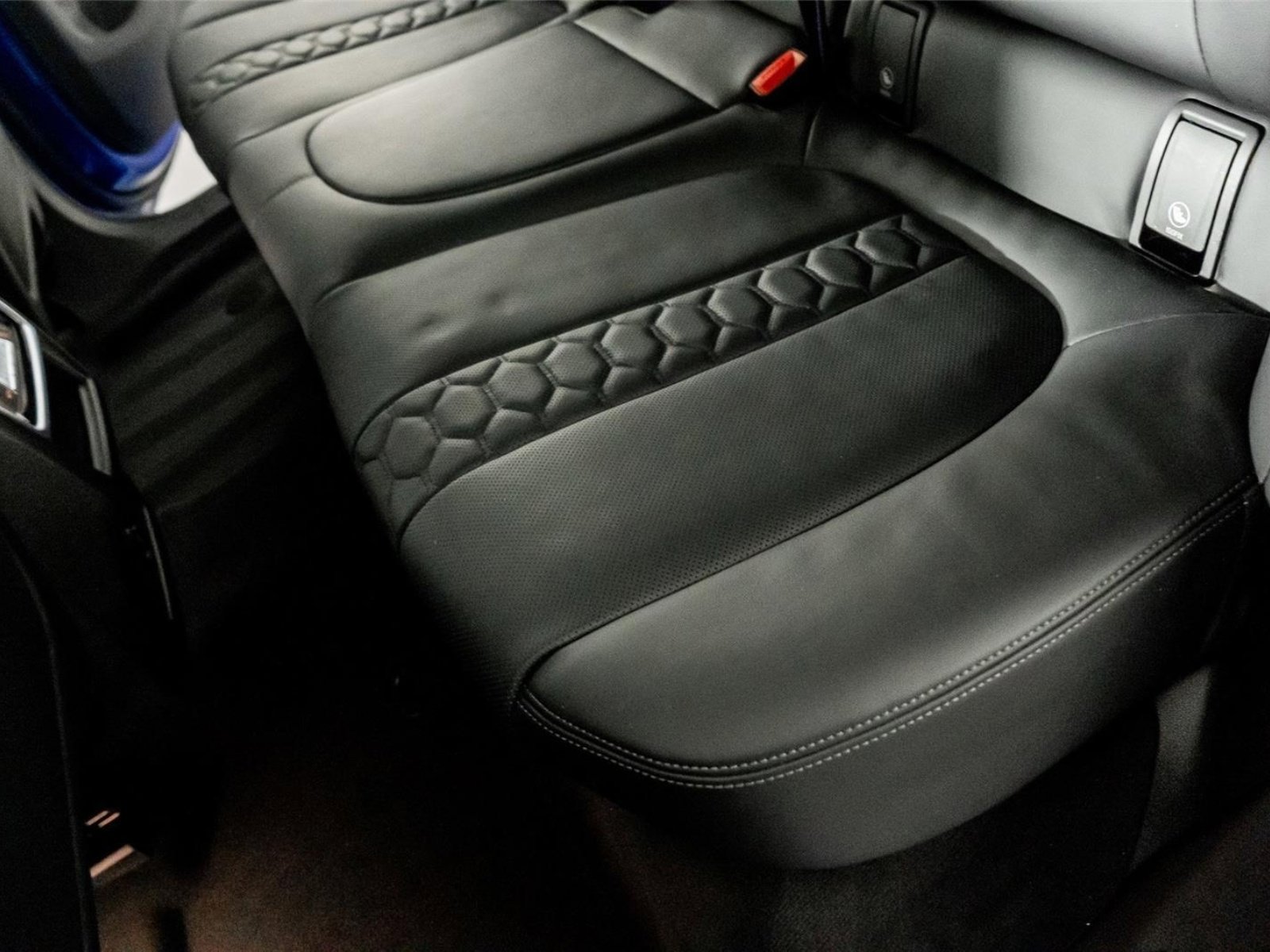Used 2026 BMW X6 M Competition AWD/4WD image 22