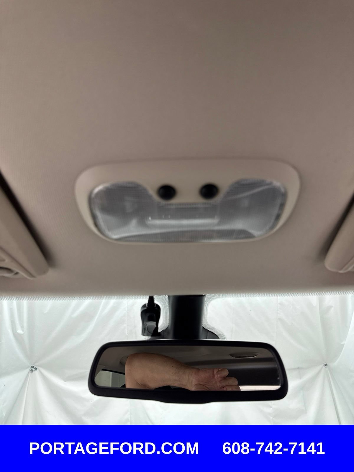 Used 2019 Dodge Journey SE FWD image 23