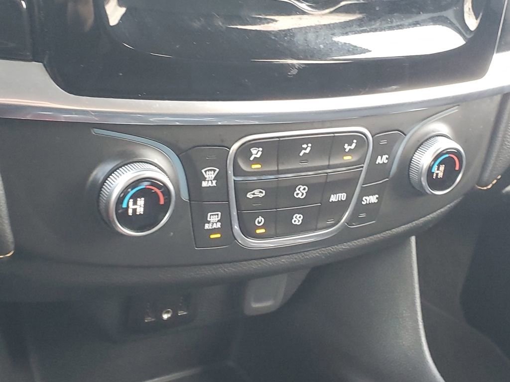 Used 2019 Chevrolet Traverse LS image 26