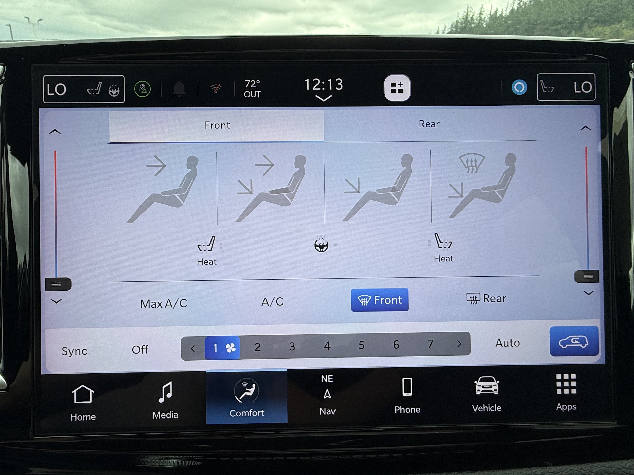 Used 2025 Chrysler Pacifica Select FWD image 36