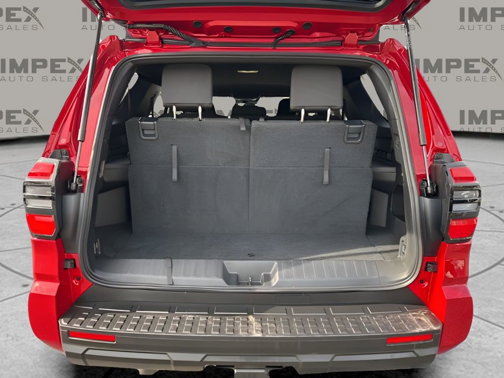 Used 2025 Toyota 4Runner SR5 image 27