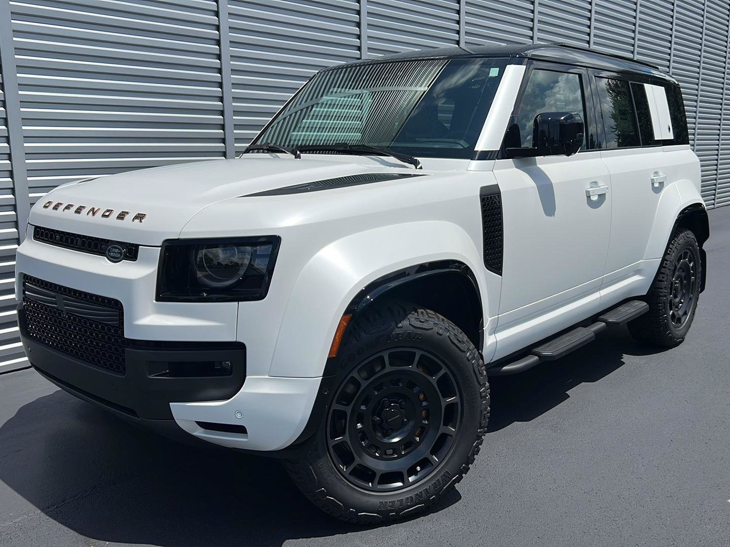 New 2026 Land Rover Defender 110 OCTA