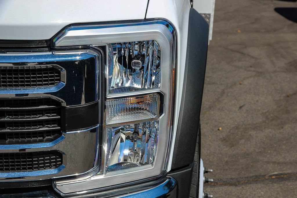 New 2024 Ford F450 XL w/ XL Chrome Package RWD image 9