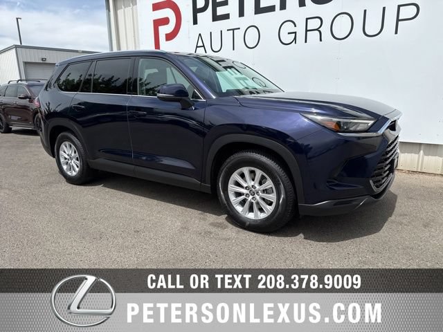 Used 2024 Toyota Grand Highlander AWD Hybrid image 2