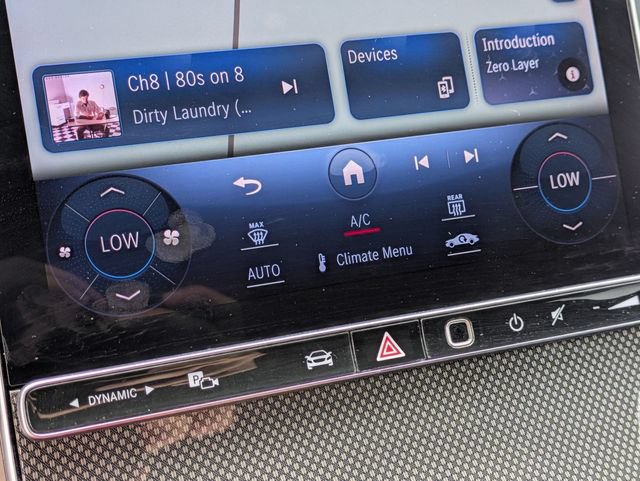 Used 2023 Mercedes-Benz GLC 300 image 26