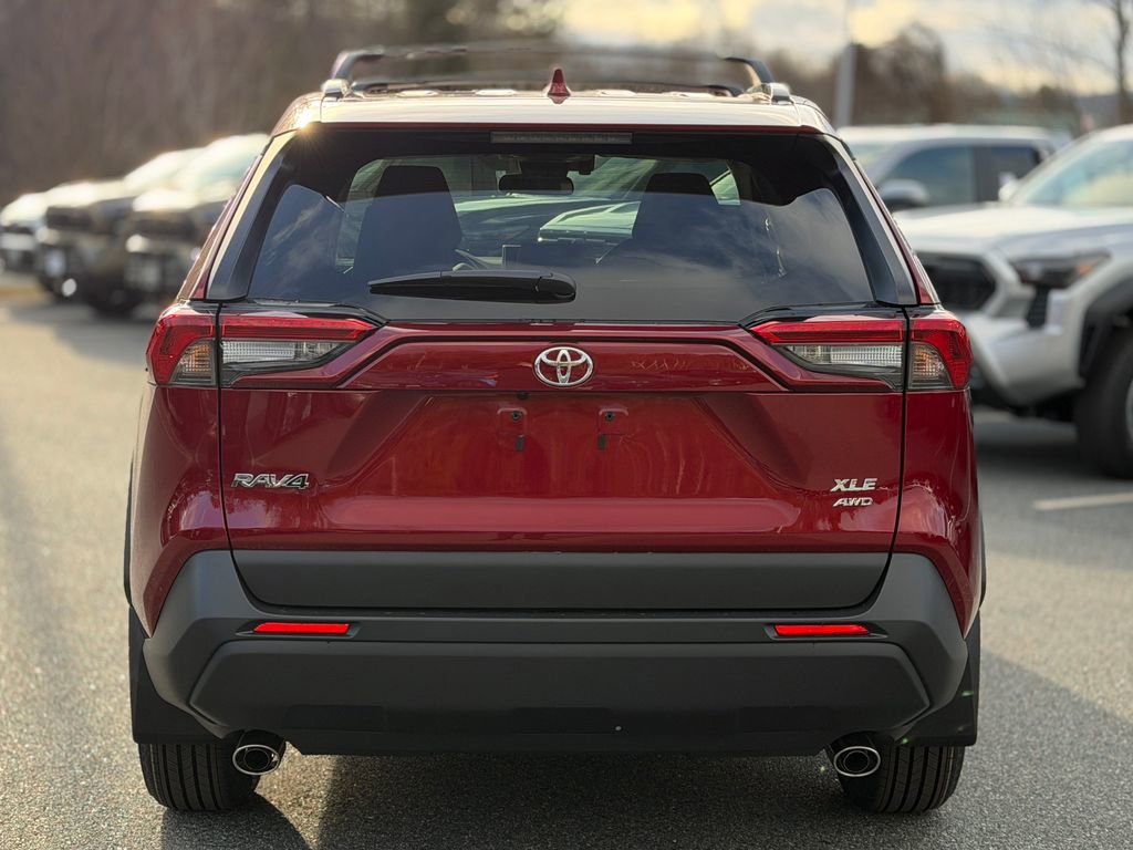 New 2025 Toyota RAV4 XLE w/ Convenience Package image 4