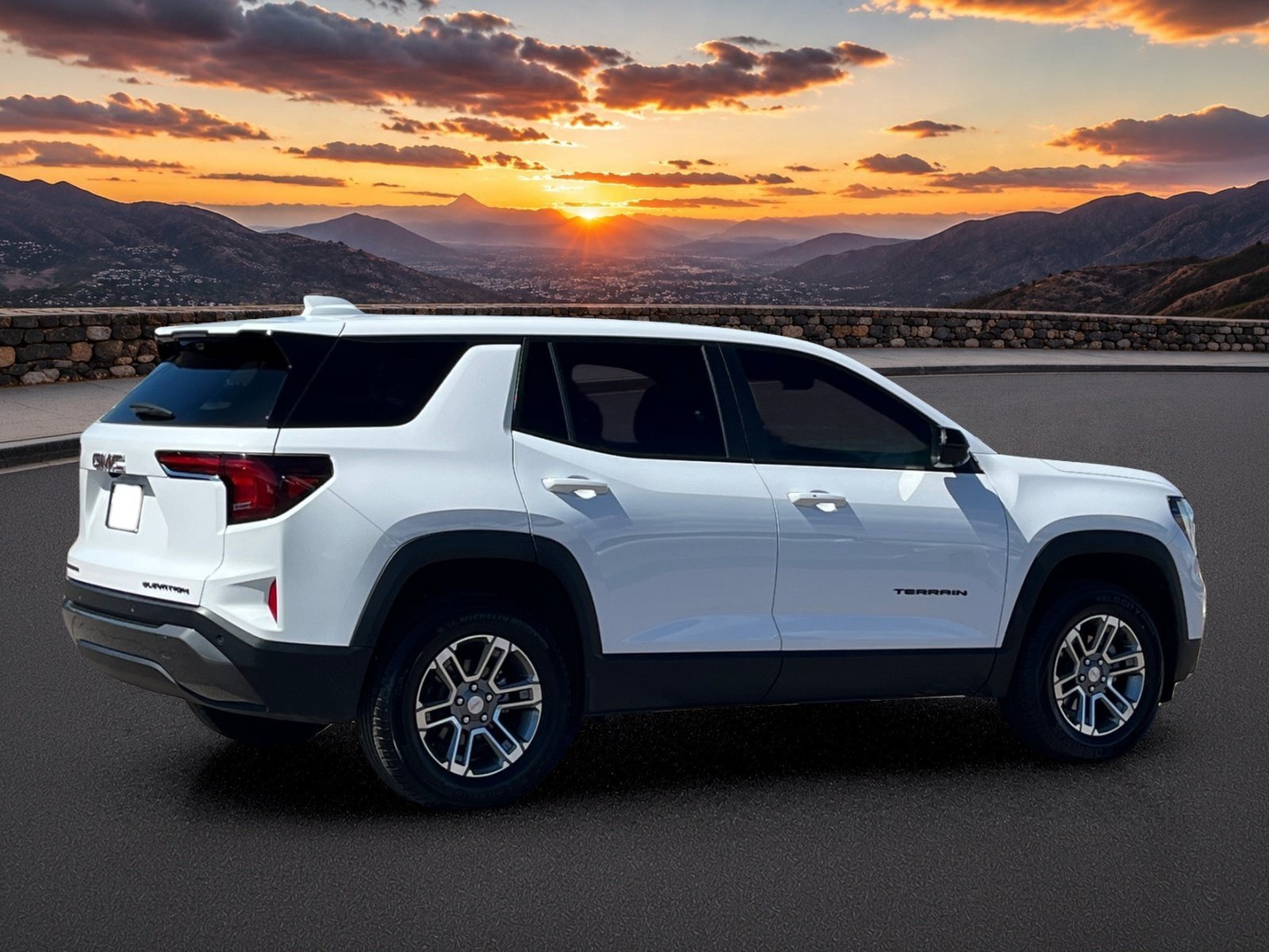 Used 2026 GMC Terrain Elevation w/ Technology Package II FWD image 5