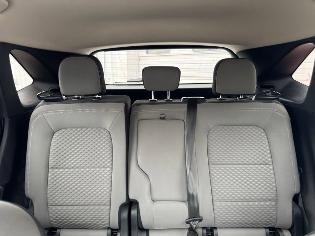 Used 2020 Ford Escape SE image 20