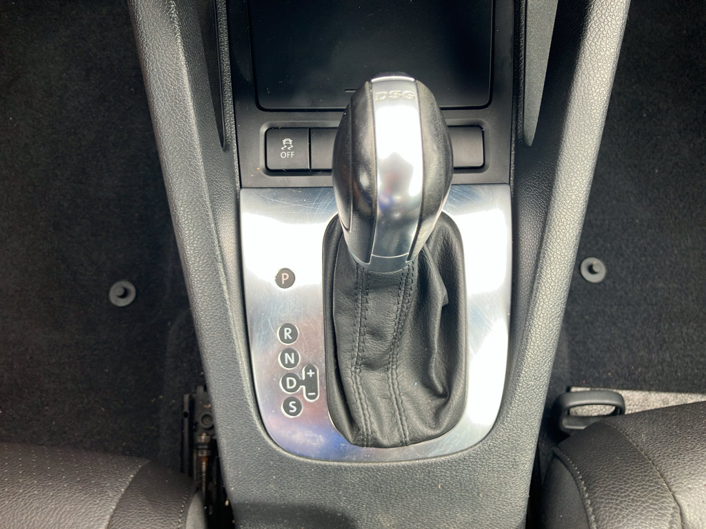 Used 2014 Volkswagen Eos FWD image 20