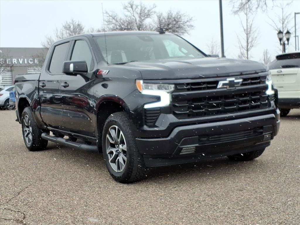 Used 2024 Chevrolet Silverado 1500 RST image 6