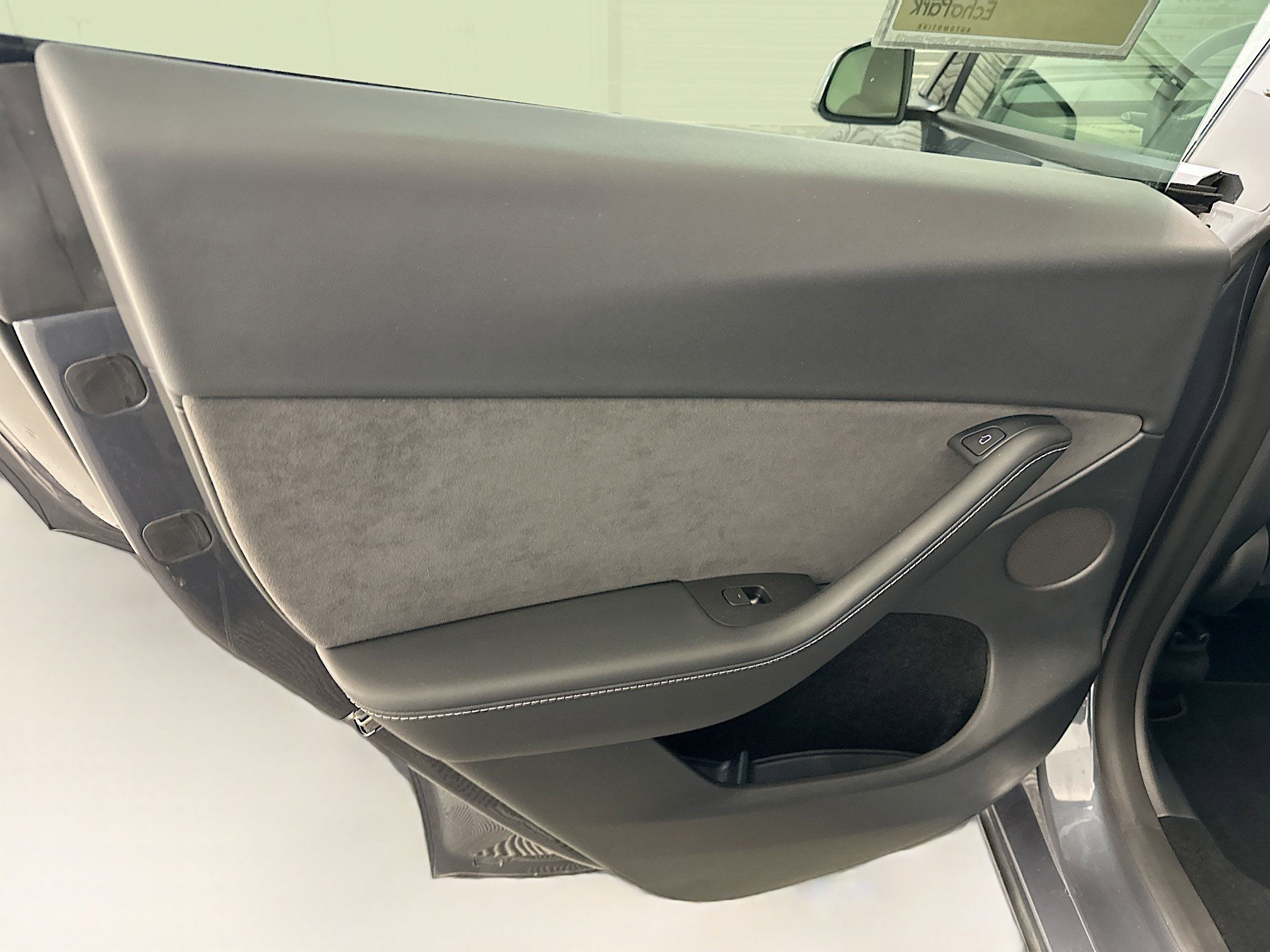 Used 2023 Tesla Model Y Long Range image 28