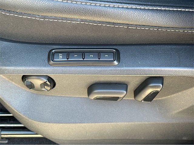 Used 2021 Volkswagen Atlas SEL R-Line image 36