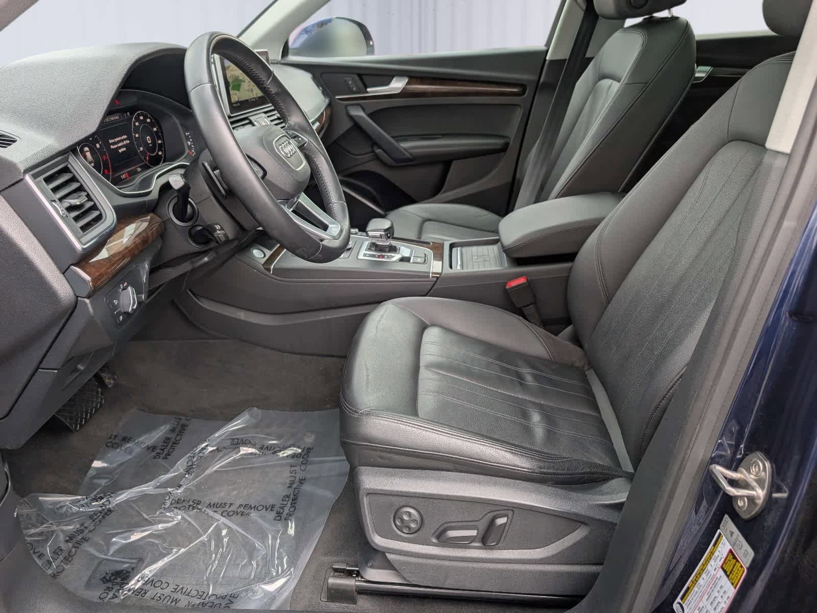 Used 2019 Audi Q5 2.0T Premium Plus w/ Premium Plus Package AWD/4WD image 14