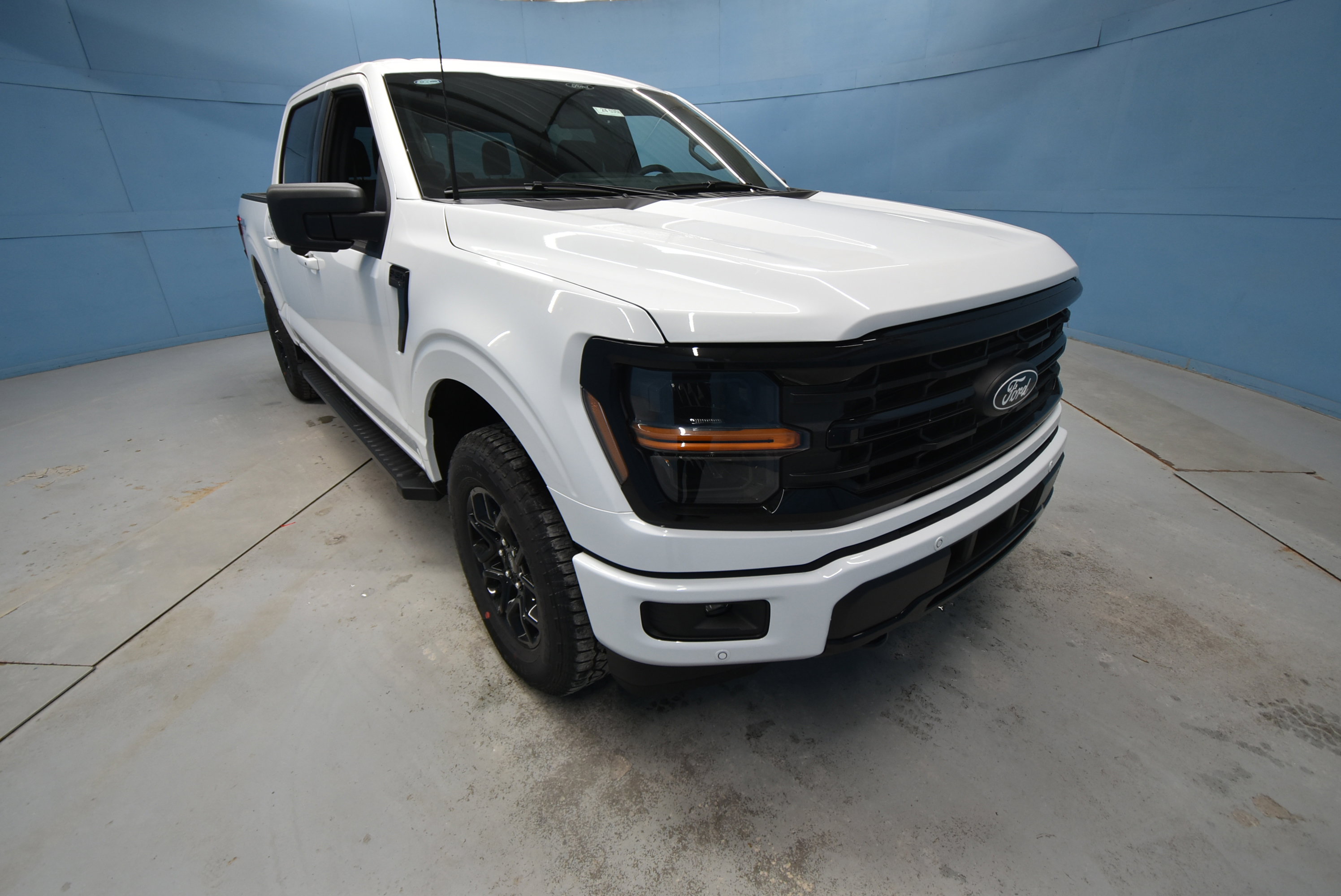 New 2025 Ford F150 XLT w/ Equipment Group 302A MID image 1