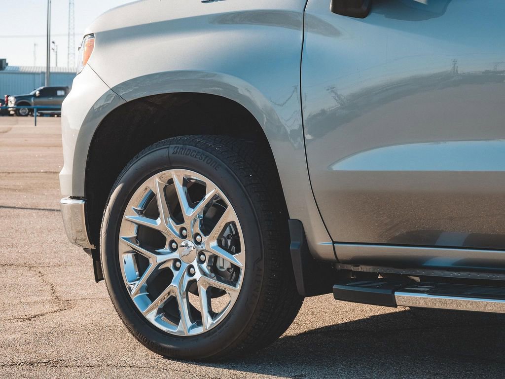 Used 2024 Chevrolet Silverado 1500 LTZ w/ LTZ Convenience Package II image 5