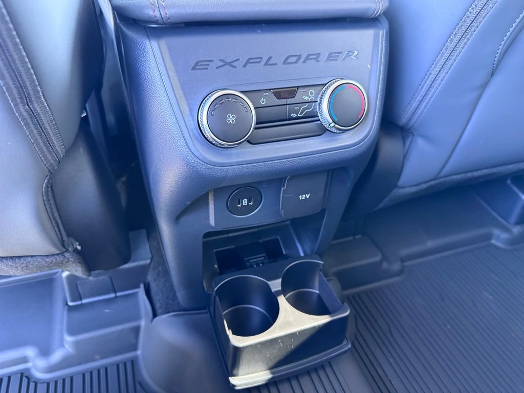 New 2026 Ford Explorer Active w/ Active Comfort Package AWD/4WD image 21