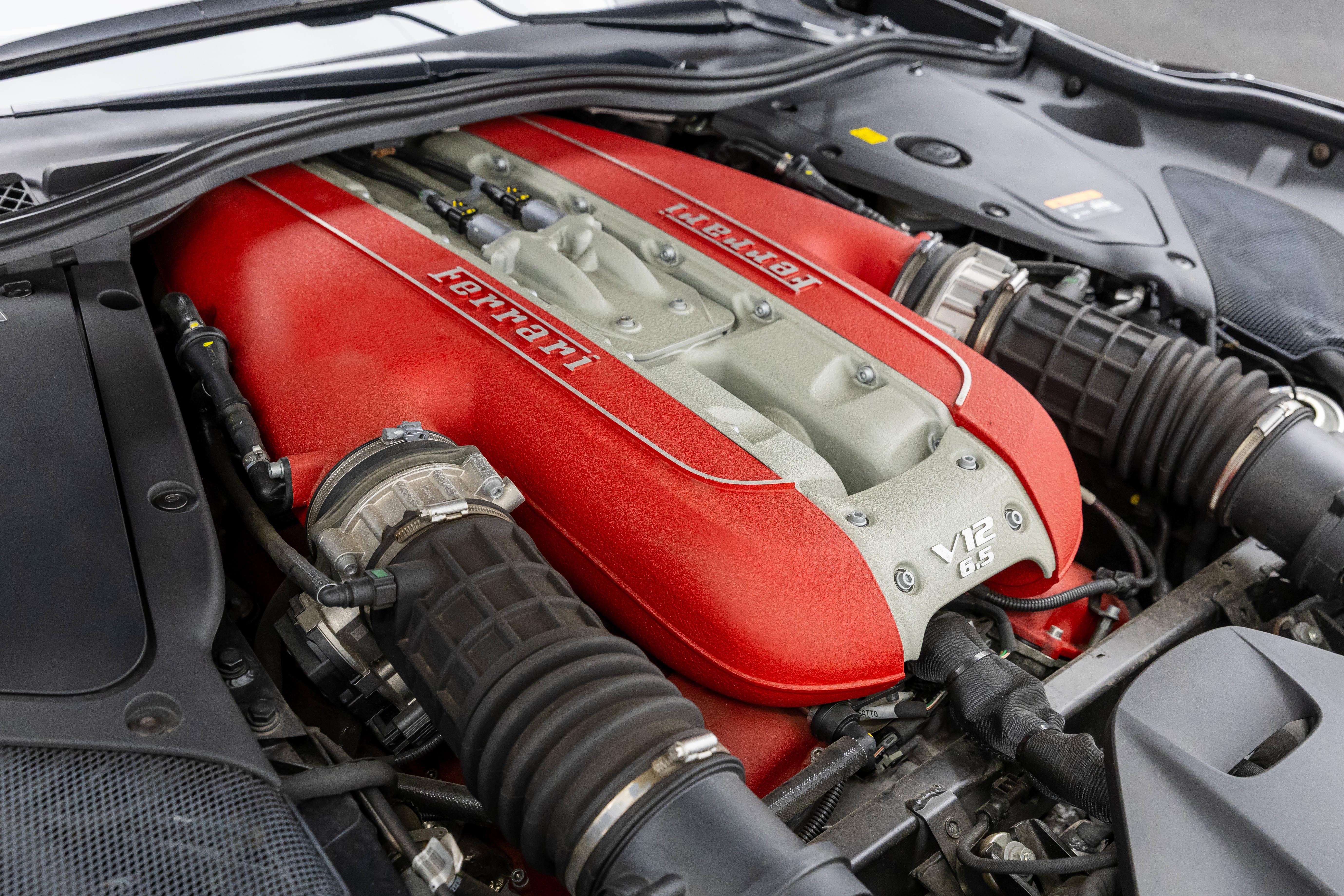 Used 2019 Ferrari 812 Superfast image 44