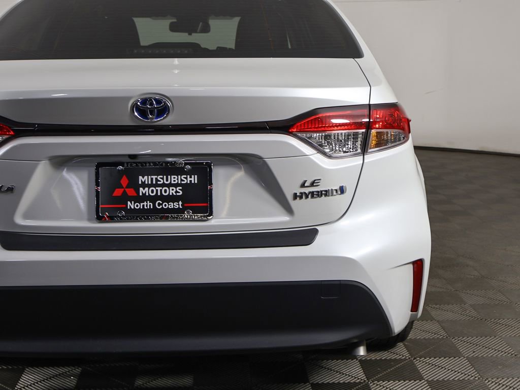 Used 2024 Toyota Corolla LE FWD image 13