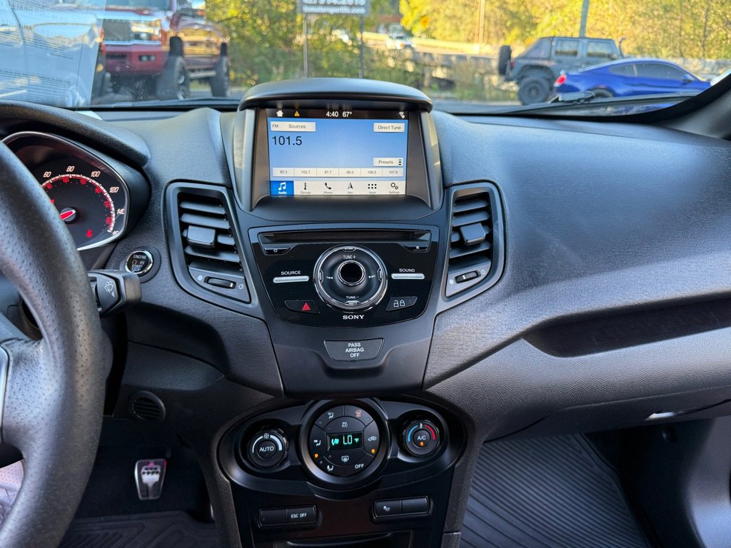 Used 2018 Ford Fiesta ST image 54