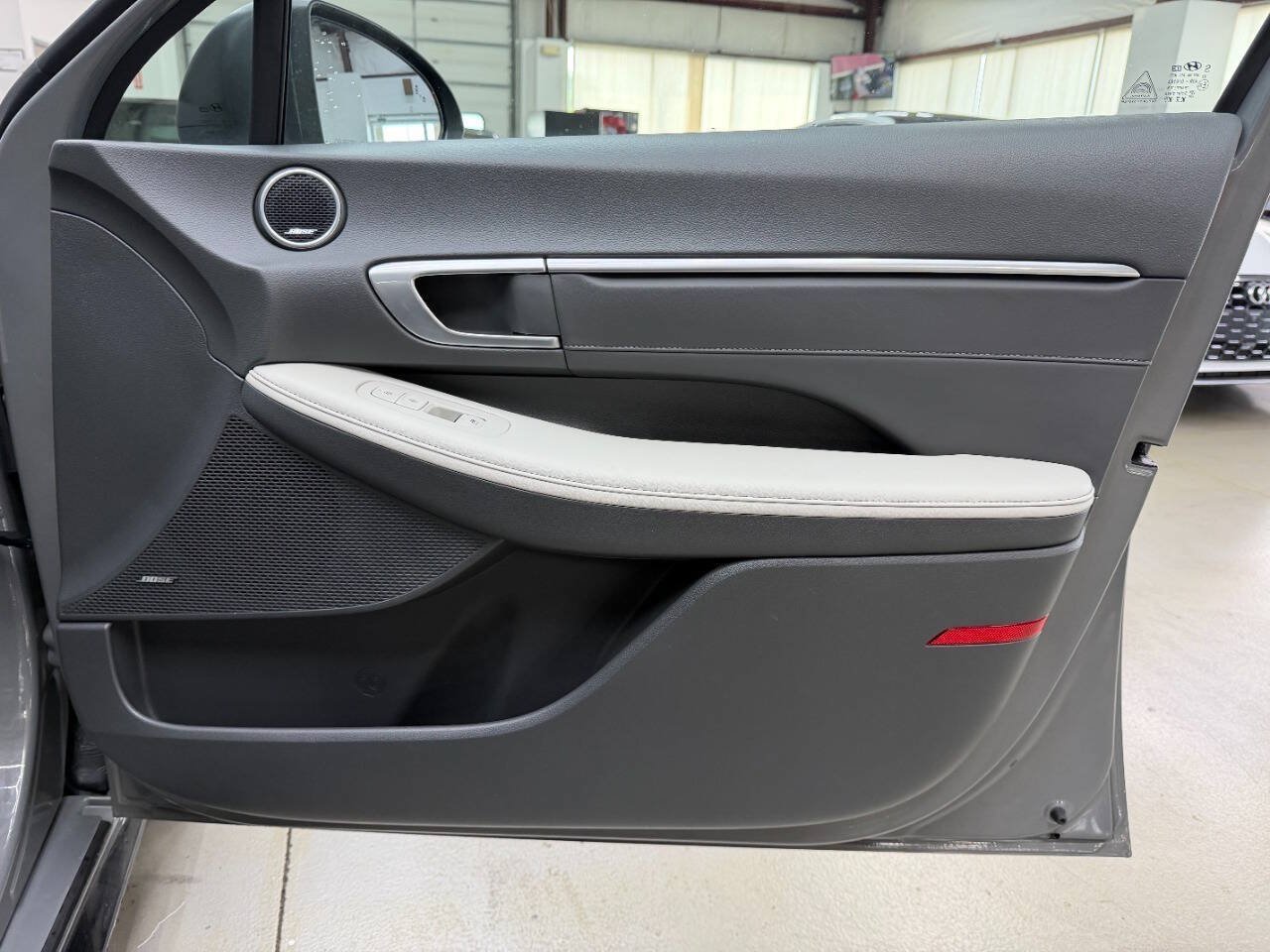 Used 2021 Hyundai Sonata Limited FWD image 16
