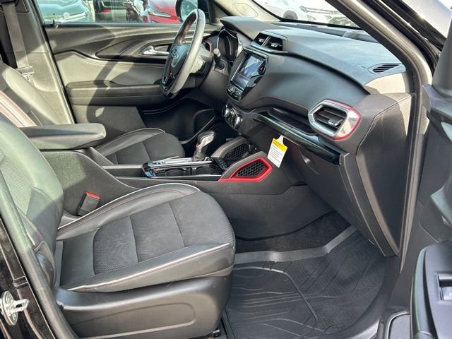 Certified 2022 Chevrolet TrailBlazer RS w/ Technology Package image 16