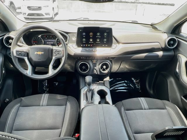 Used 2024 Chevrolet Blazer LT w/ Convenience Package FWD image 28