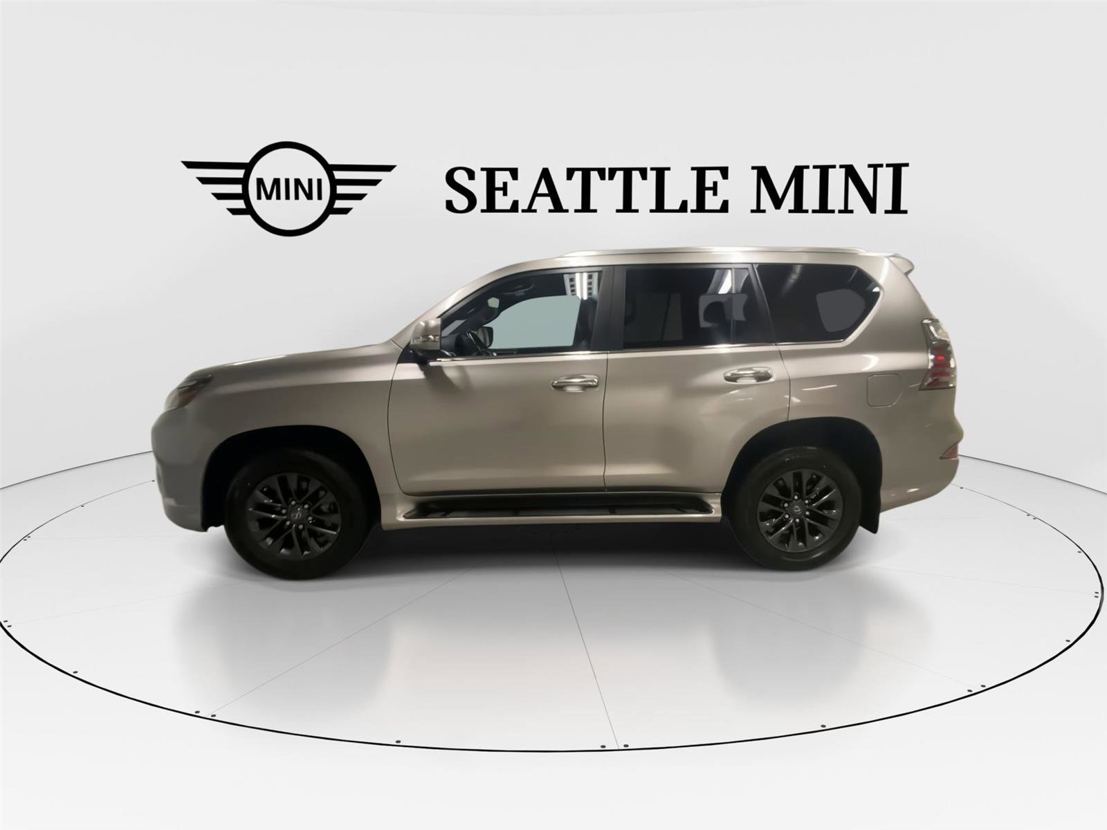 Used 2023 Lexus GX 460 Premium w/ Premium Package AWD/4WD image 6