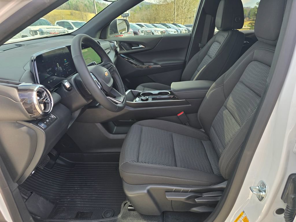 New 2026 Chevrolet Equinox LT image 4