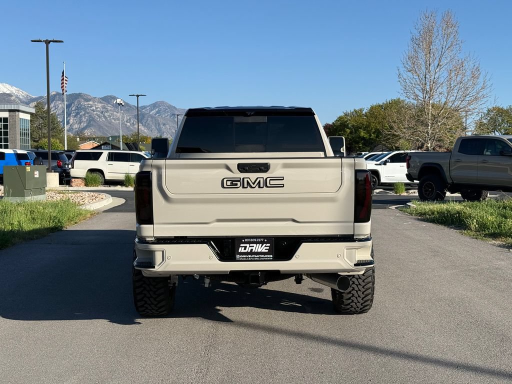 Used 2026 GMC Sierra 2500 AT4 w/ AT4 Premium Plus Package AWD/4WD image 11