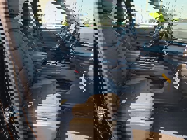 New 2026 Chevrolet Equinox LT w/ Convenience Package II FWD image 15