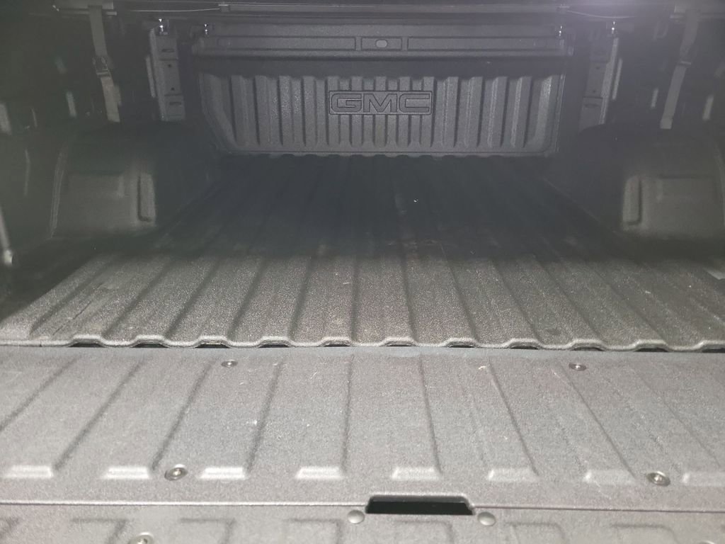 Certified 2024 GMC Sierra 1500 SLT AWD/4WD image 18