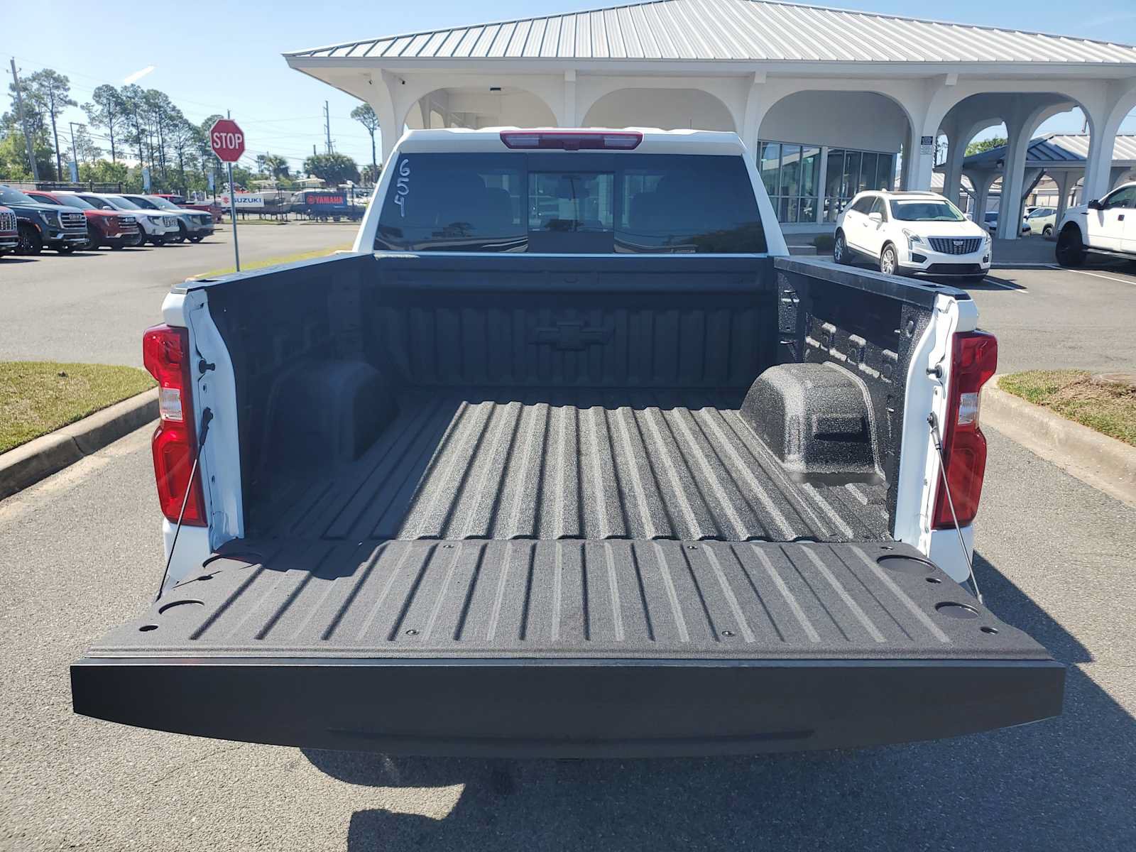 New 2026 Chevrolet Silverado 1500 LT Trail Boss w/ LT Trail Boss Premium Package AWD/4WD image 4
