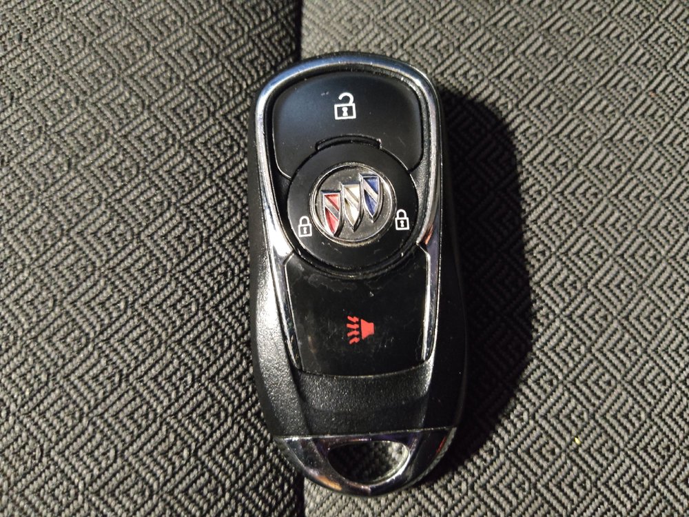Used 2021 Buick Encore GX Preferred FWD image 32