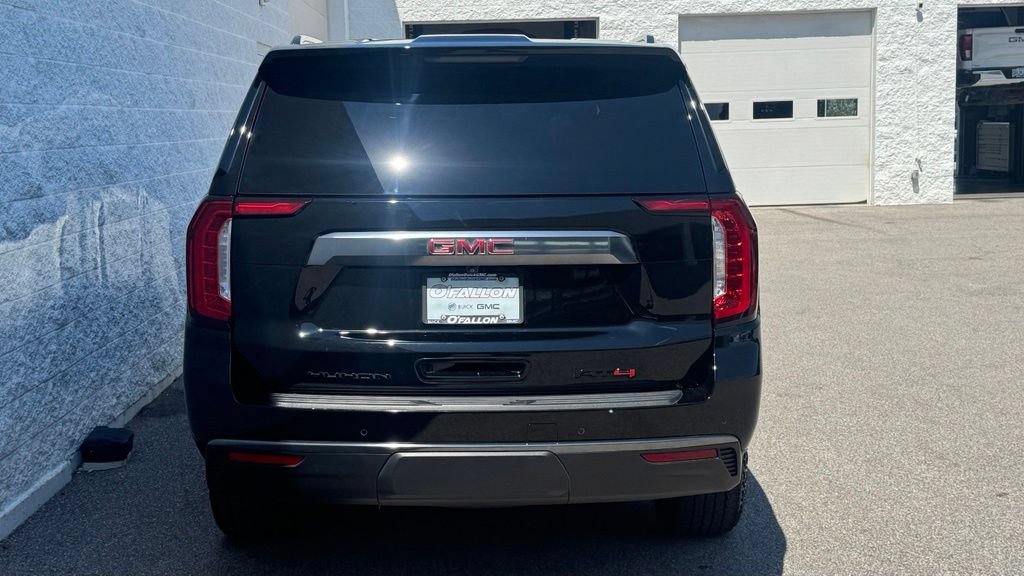 Used 2024 GMC Yukon XL AT4 w/ Max Trailering Package AWD/4WD image 4