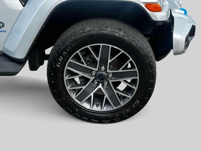 Used 2024 Jeep Wrangler High Altitude AWD/4WD image 7