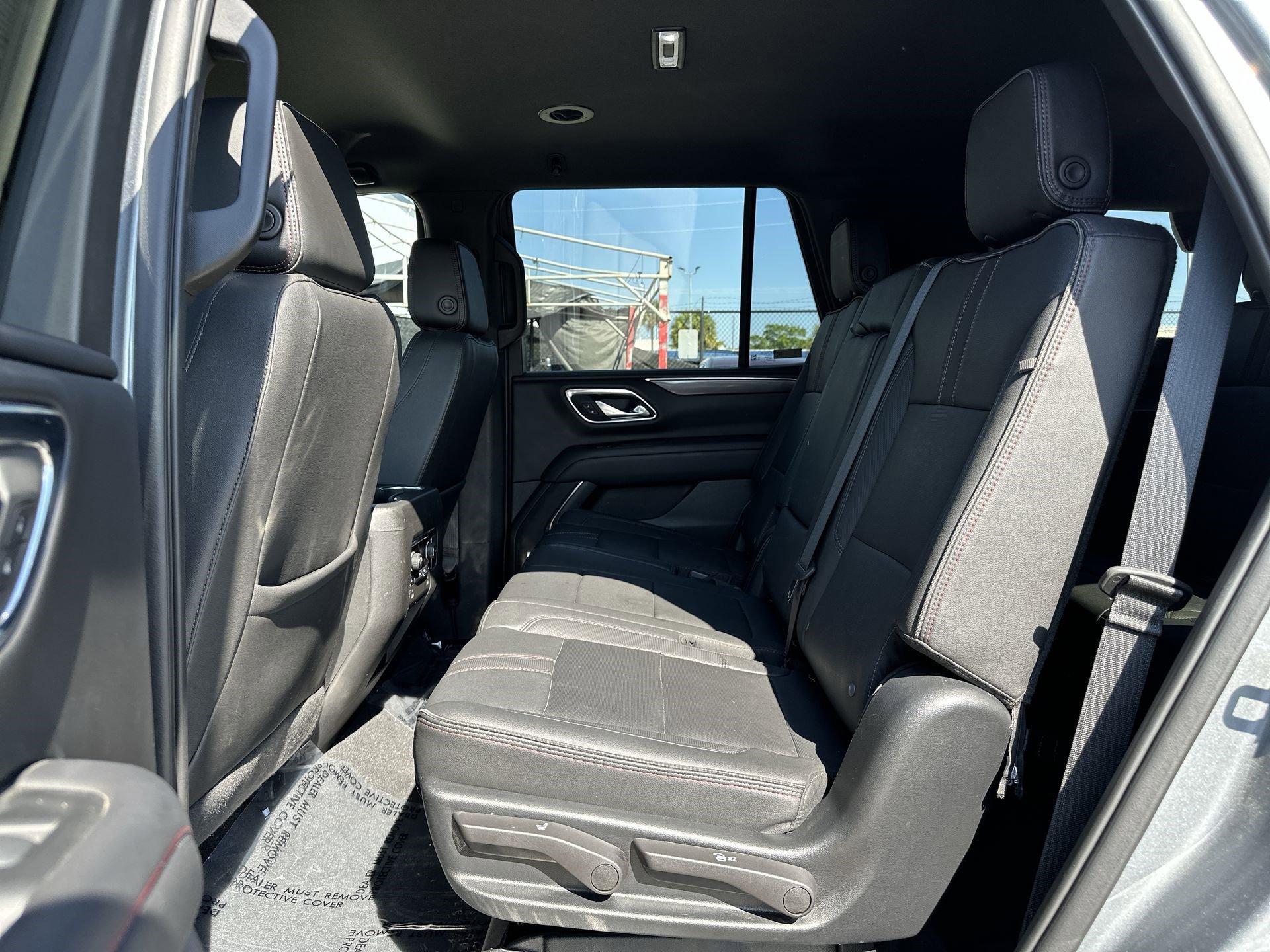 Used 2023 Chevrolet Tahoe RST w/ Luxury Package RWD image 23