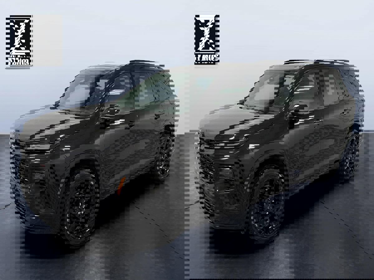 Used 2024 Chevrolet Traverse RS w/ LPO, Floor Liner Package image 1