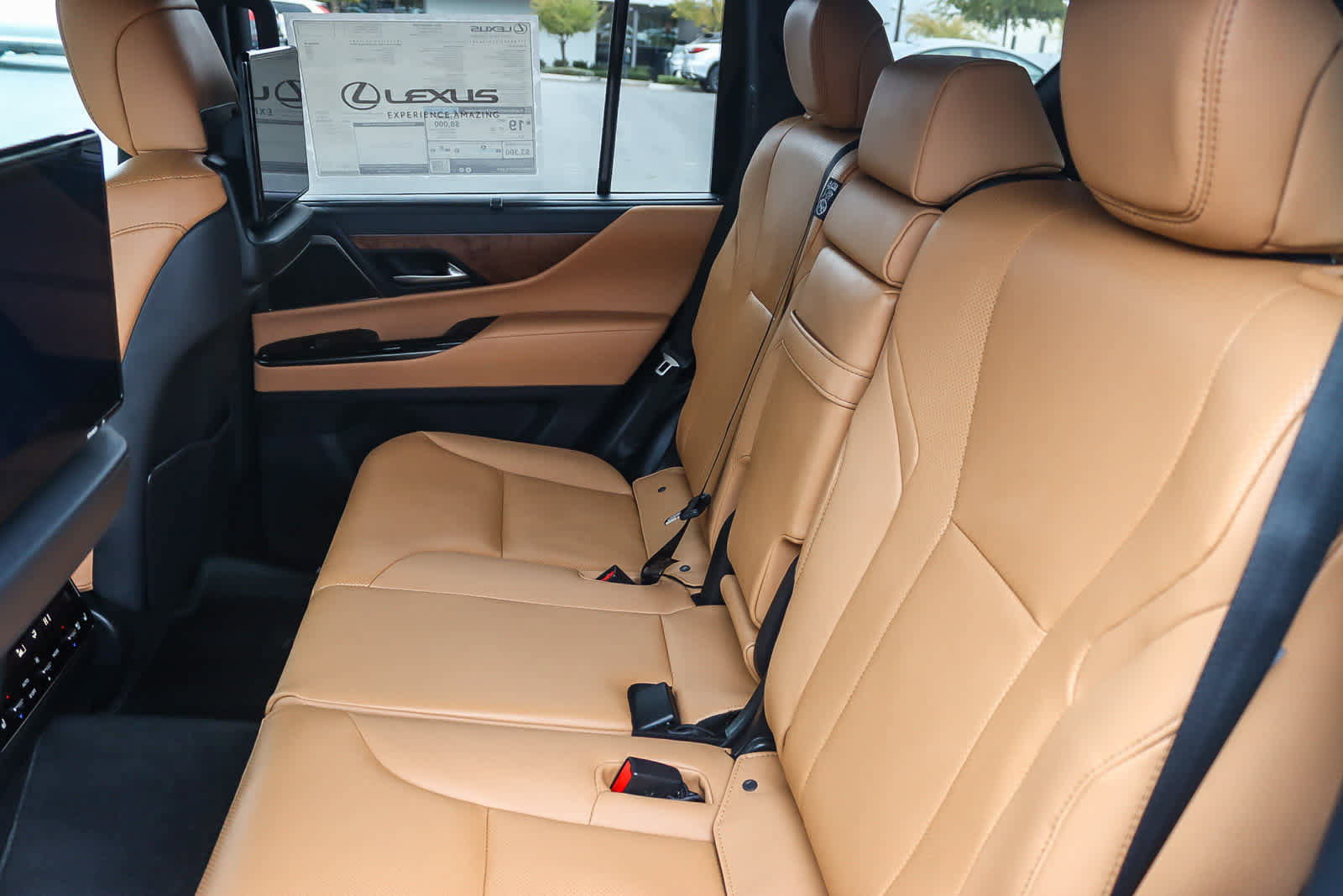 New 2026 Lexus LX 600 4WD w/ Luxury Package image 20