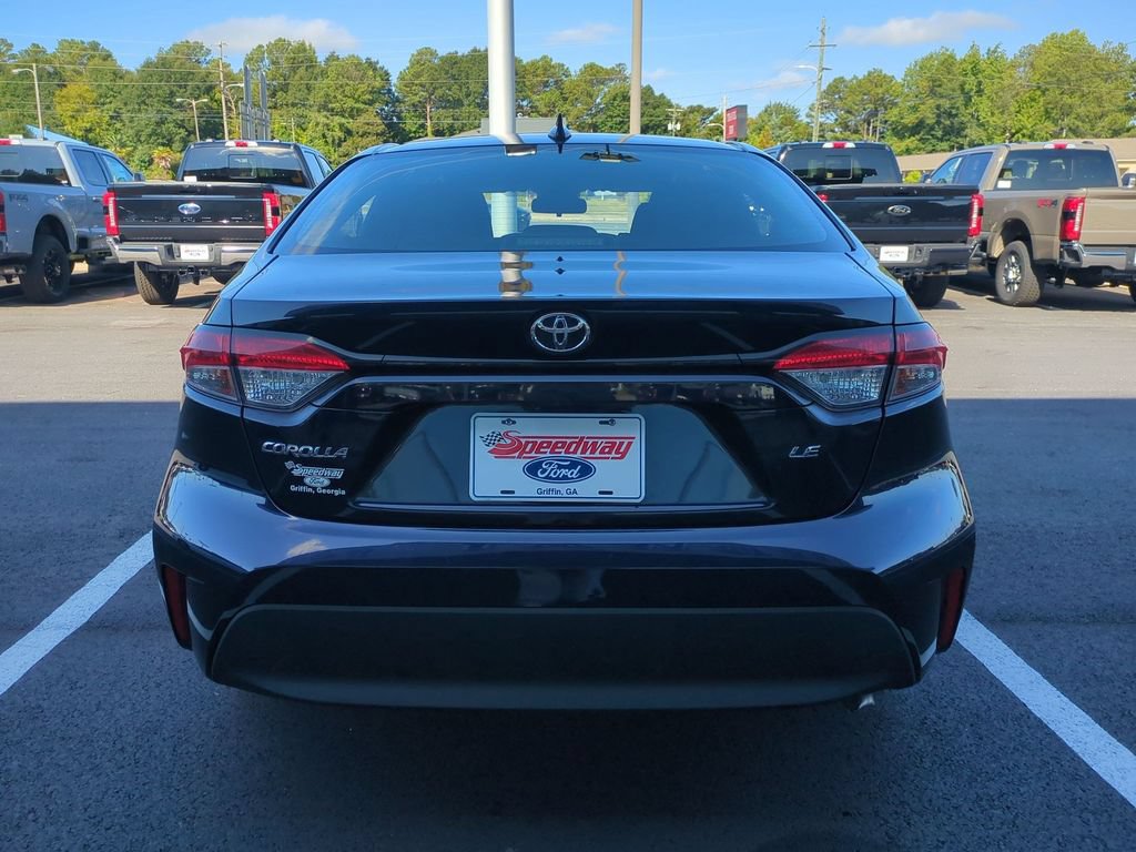 Used 2024 Toyota Corolla LE FWD image 8