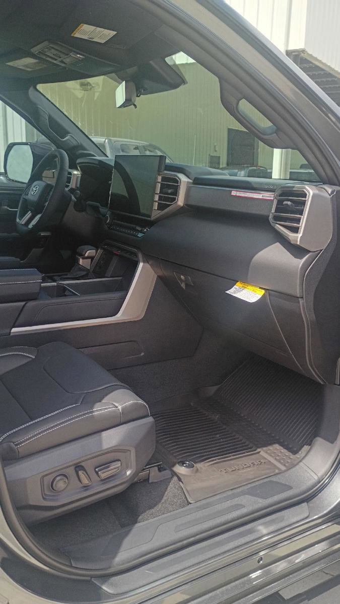 New 2026 Toyota Tundra Limited AWD/4WD image 20