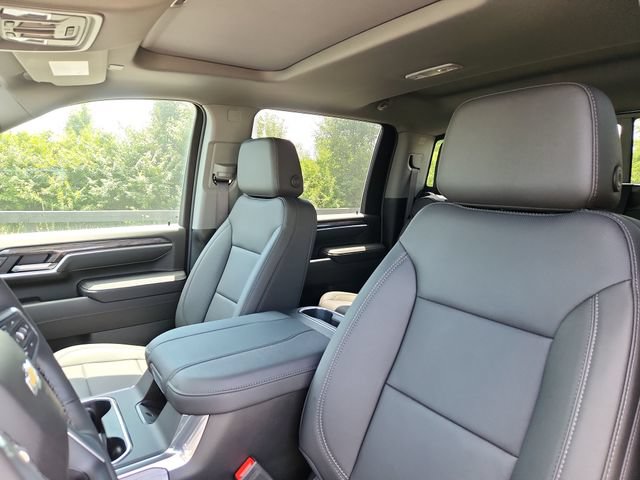 New 2026 Chevrolet Silverado 3500 LTZ w/ LTZ Plus Package AWD/4WD image 13