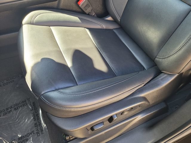 Used 2024 Chevrolet Tahoe LT AWD/4WD image 12