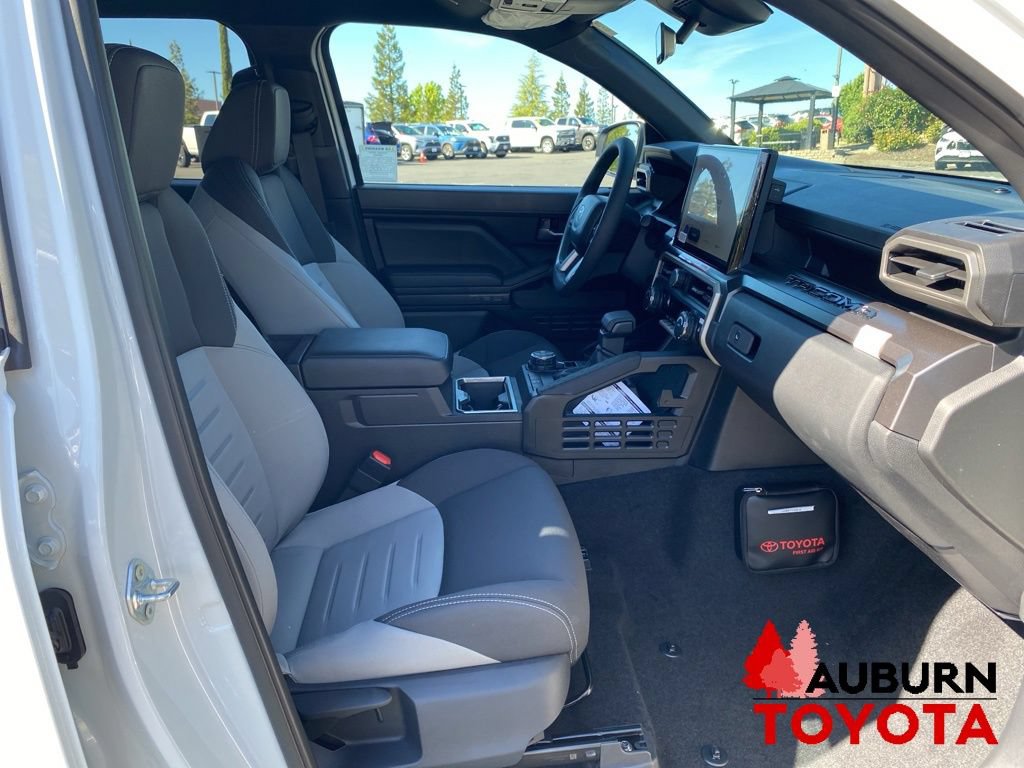 New 2026 Toyota Tacoma TRD Off-Road AWD/4WD image 11