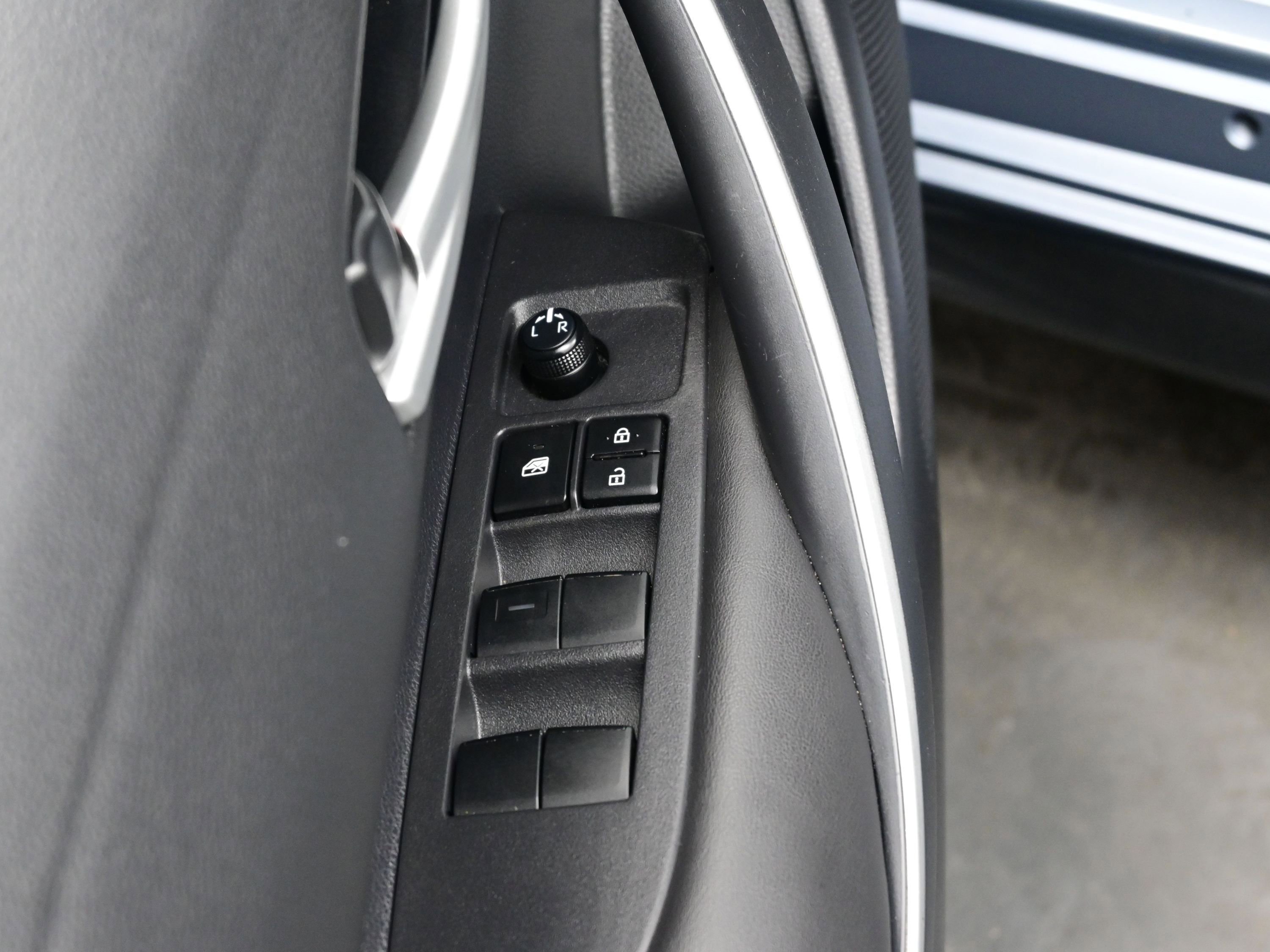 Used 2020 Toyota Corolla SE image 10