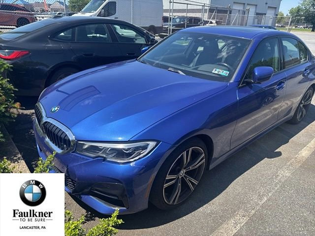 Used 2022 BMW 330i xDrive Sedan w/ M Sport Package AWD/4WD video 1