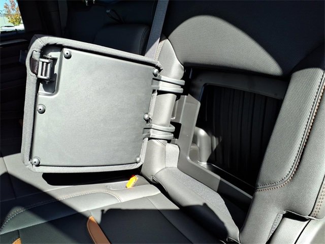 New 2026 GMC Sierra 2500 AT4 w/ AT4 Preferred Package image 16