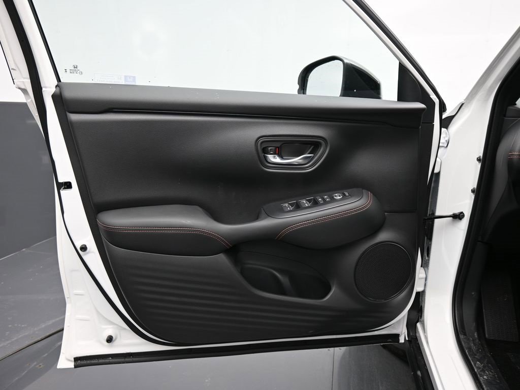 New 2026 Honda HR-V Sport image 30