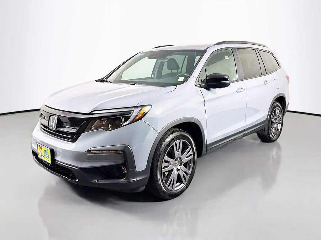 Certified 2022 Honda Pilot Sport image 3